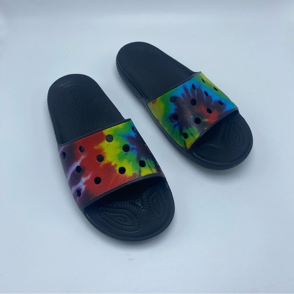 Crocs Tie-Dye Rainbow Flip Flop Unisex Womens 8 Mens 6 Pride - Picture 1 of 7